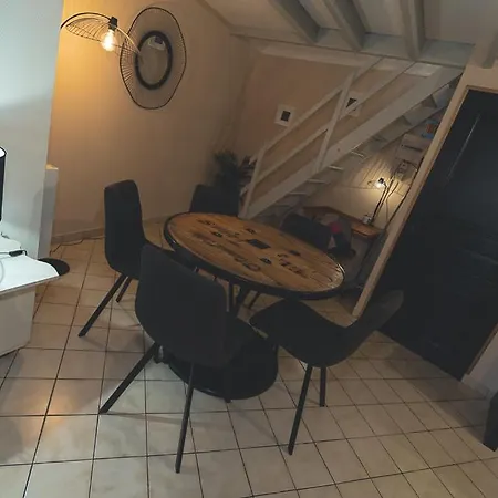 Apartment Centre Historique Chez Rene Wifi Troyes