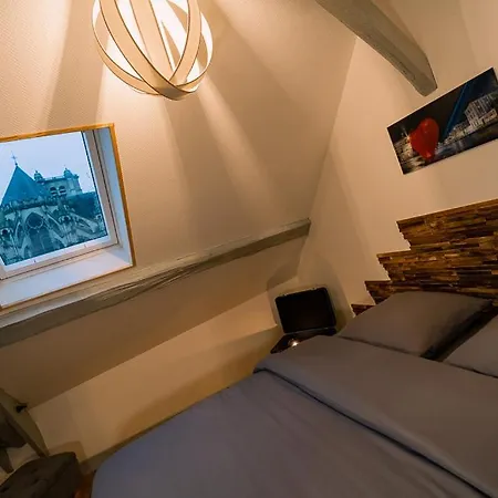 Apartment Centre Historique Chez Rene Wifi Troyes